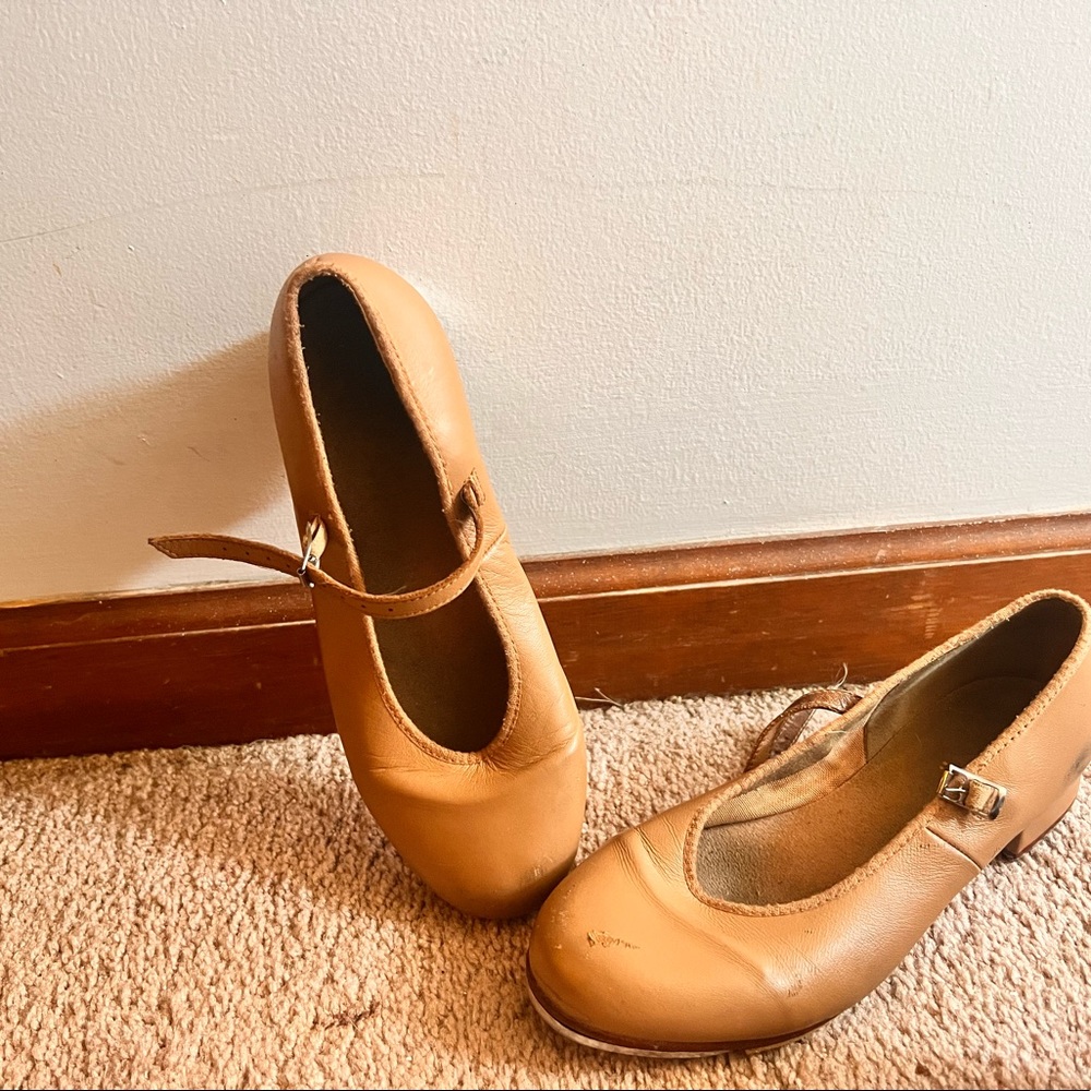 Tap shoes